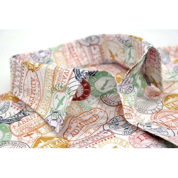 TANCREDO Koszula męska TN07 biała w kolorowe pieczątki wesoła podróże VISA | Sklep GriShop.eu | Koszule