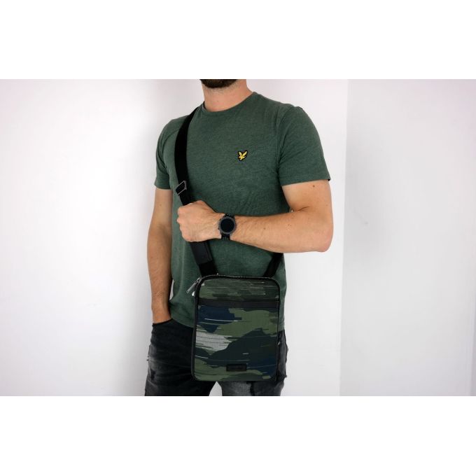 CALVIN KLEIN Torba męska zielona średnia na ramie T40 | Sklep GriShop.eu | Galanteria i dodatki