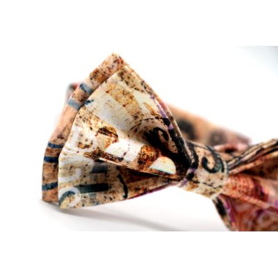 GIOVANNI PERA elegancka mucha muszka beżowa, napisy D809 | Sklep GriShop.eu | Muszki