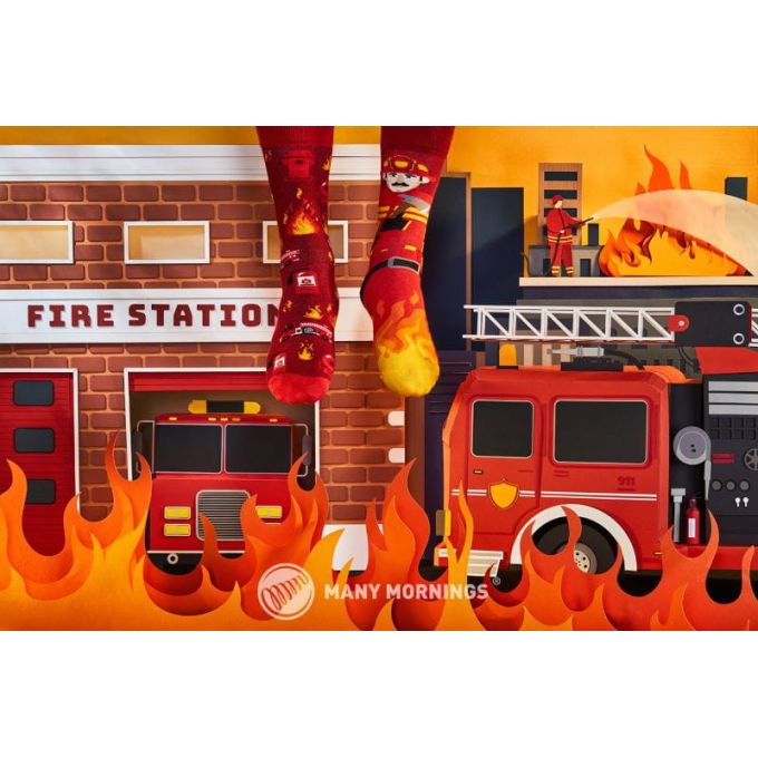 MANY MORNINGS skarpetki kolorowe wesołe strażak, The Fireman | Sklep GriShop.eu | Galanteria i dodatki