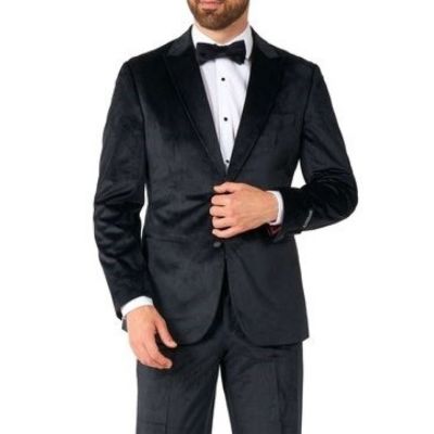 OPPOSUITS Garnitur męski z muszką, czarny gładki welur, elegancki | Sklep GriShop.eu | Garnitury