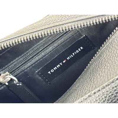 TOMMY HILFIGER Kosmetyczka Torba męska czarna podróżna AM0AM13048 | Sklep GriShop.eu | Galanteria i dodatki