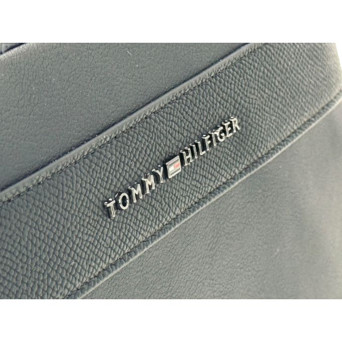 TOMMY HILFIGER Kosmetyczka Torba męska czarna podróżna małą AM0AM13249 | Sklep GriShop.eu | Galanteria i dodatki