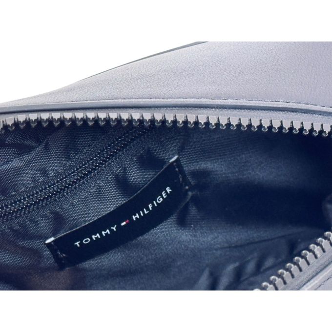 TOMMY HILFIGER Kosmetyczka Torba męska czarna podróżna mała AM0AM13235 | Sklep GriShop.eu | Galanteria i dodatki