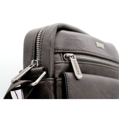 CARRERA Torba męska brązowa mała na ramie TOCRR03 | Grishop | Galanteria i dodatki